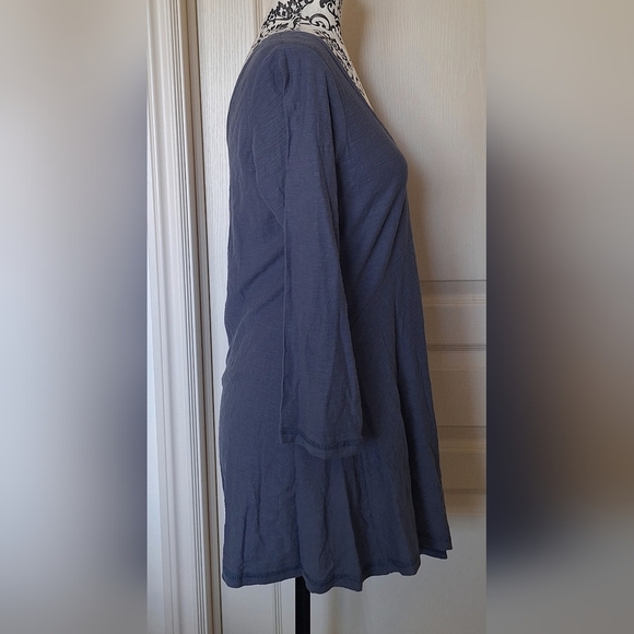 Baba size M blue long sleeve shirt - Picture 2 of 5